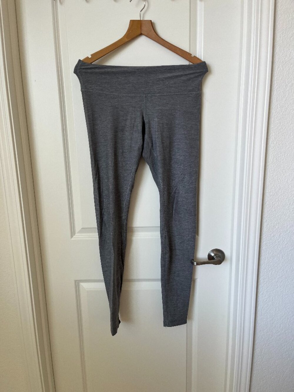 Lululemon Align Leggings - Medium Heather Grey